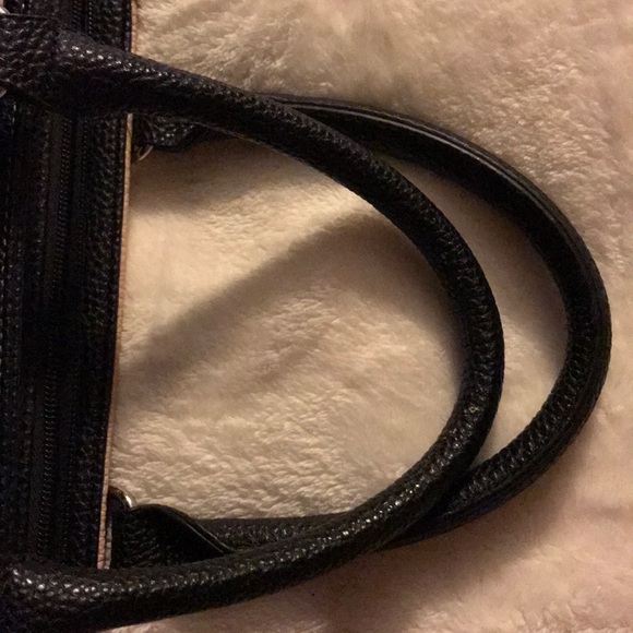 Handbag: KENNETH COLE REACTION BAG - Picture 3 of 7